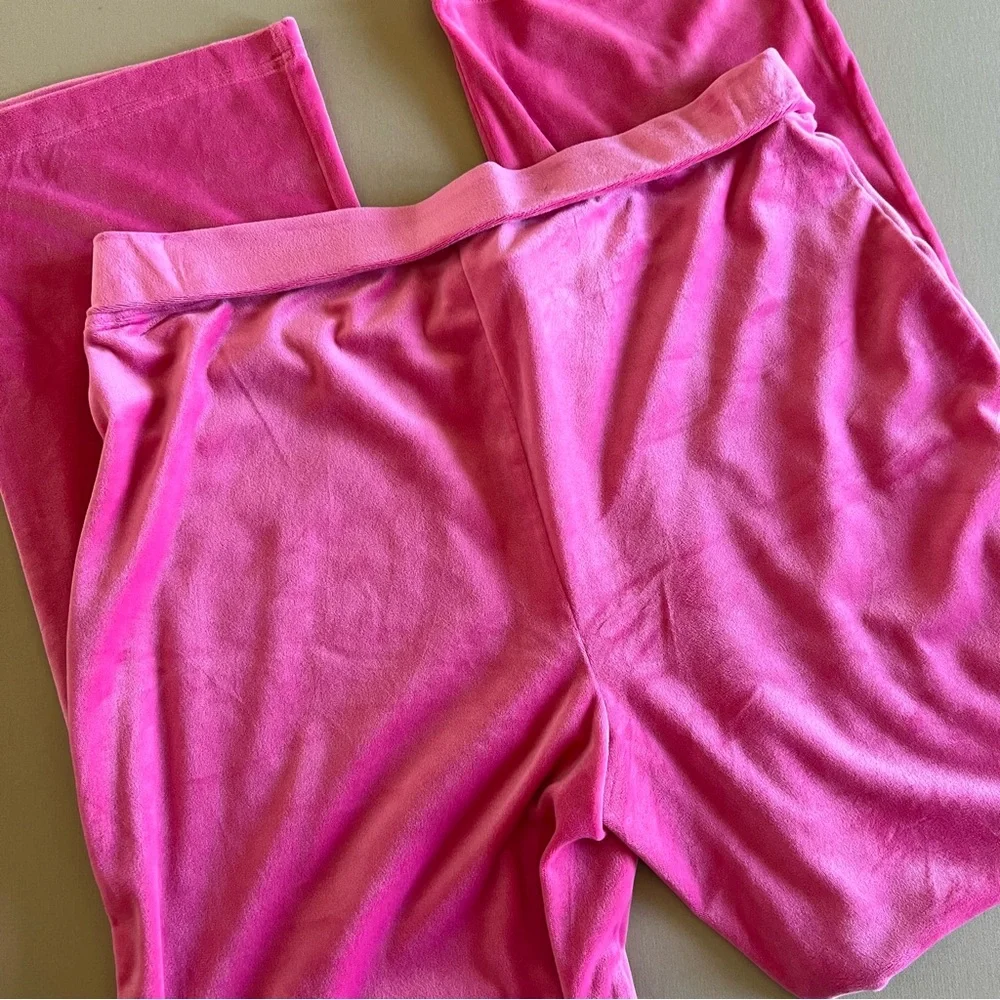 Throwback Juicy Couture Hot Pink Velour Set - Picture 6 of 8